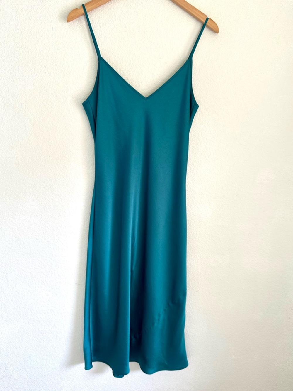 Wilfred Aritzia Teal Satin Slip Dress Size M Bias Cut Midi